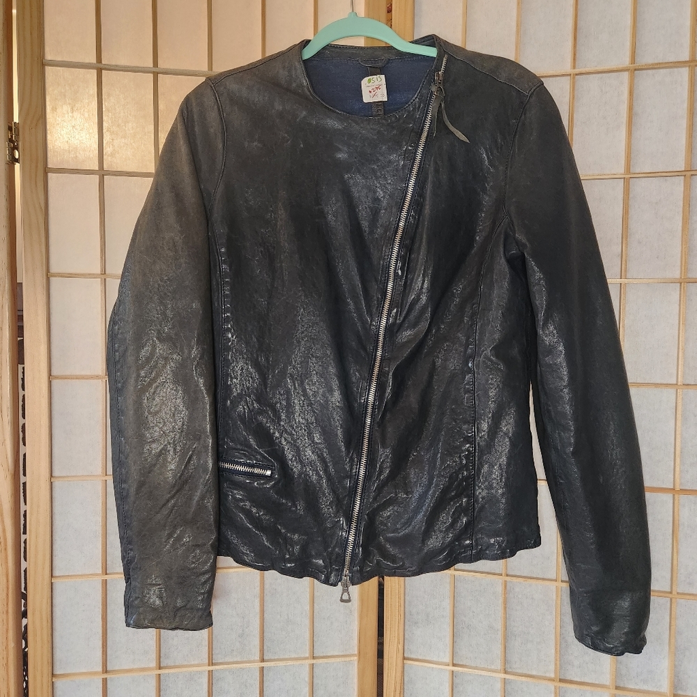Italian Leather Jacket - Picture 2 of 7